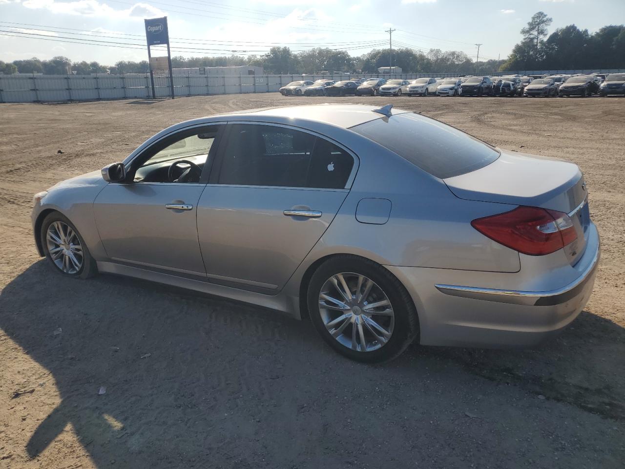 2012 Hyundai Genesis - Image 2