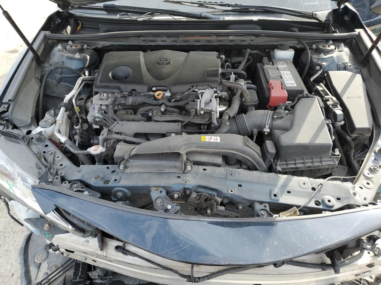 2019 Toyota Camry - Image 11