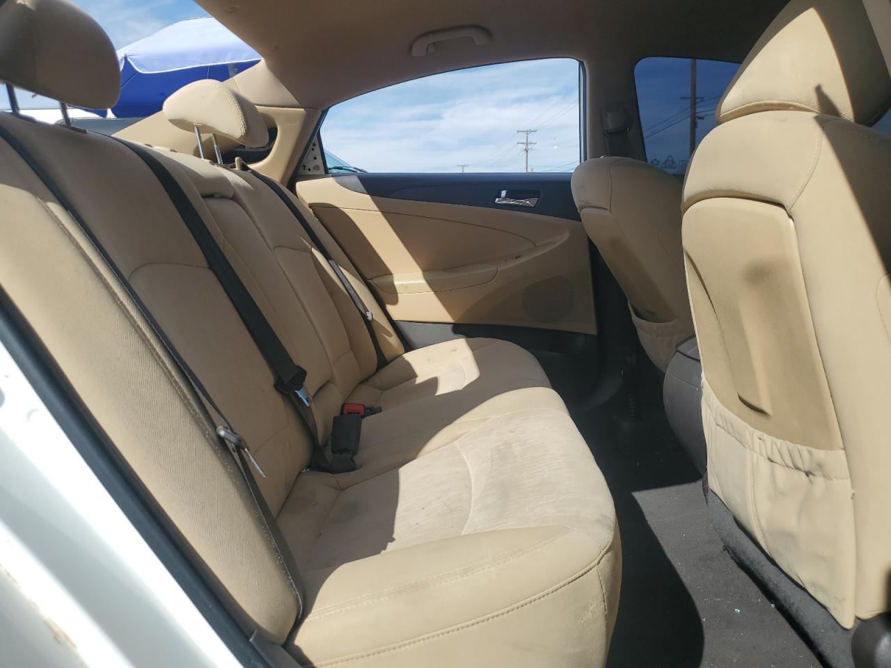 2013 Hyundai Sonata - Image 10