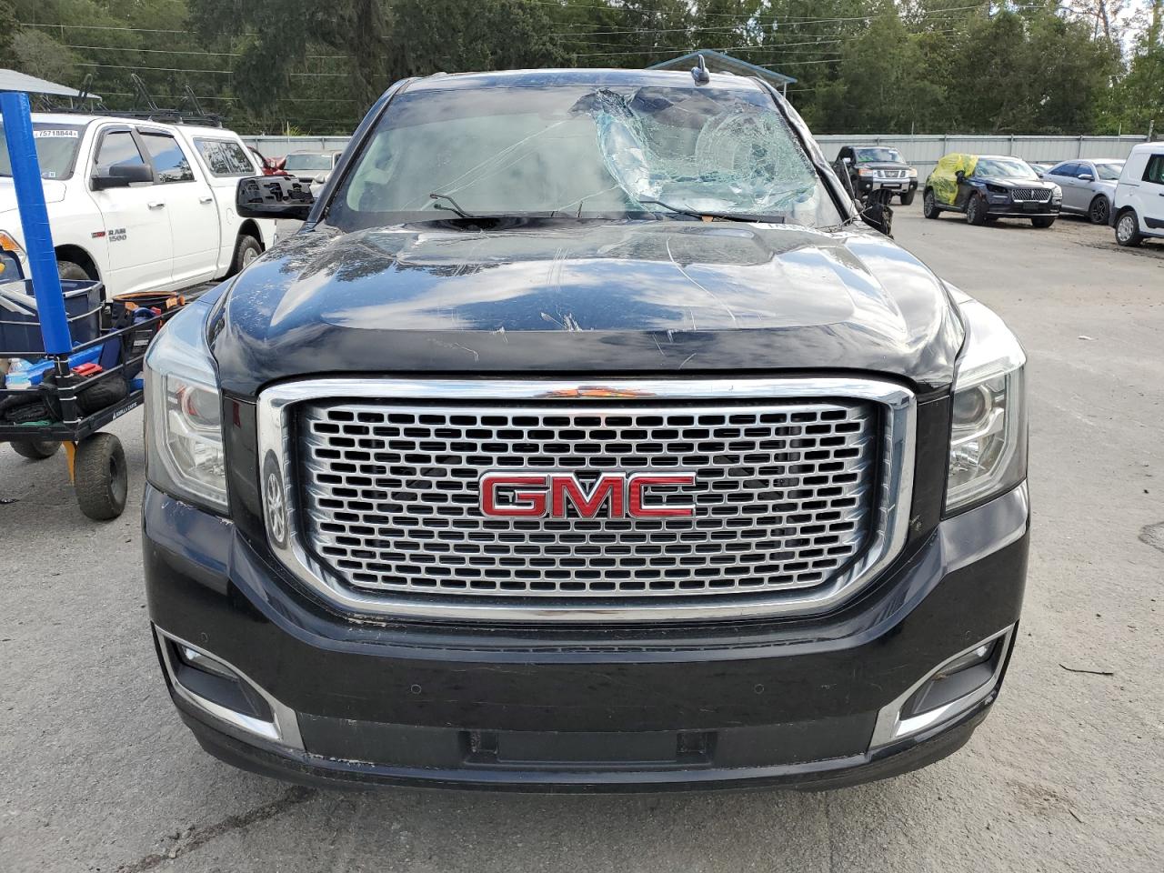 1GKS1HKJ9GR415788 2016 GMC Yukon Xl Denali