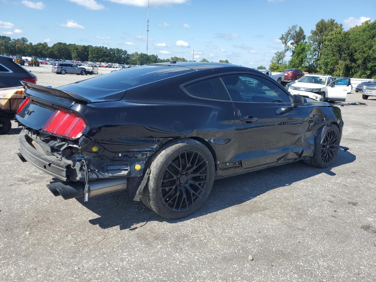 VIN 1FA6P8CF3F5313162 2015 FORD MUSTANG no.3