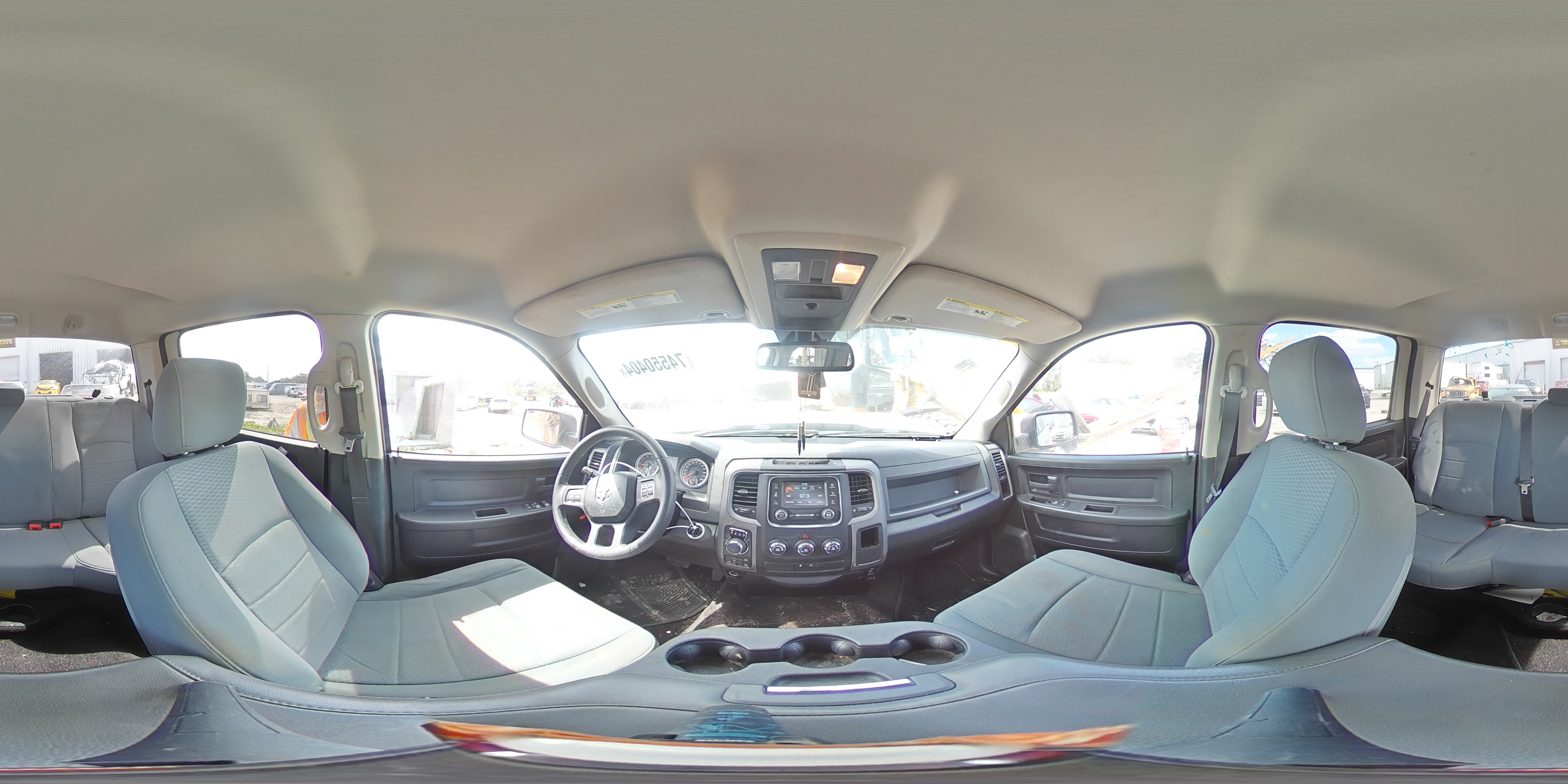 2014 RAM 1500 - Image 13