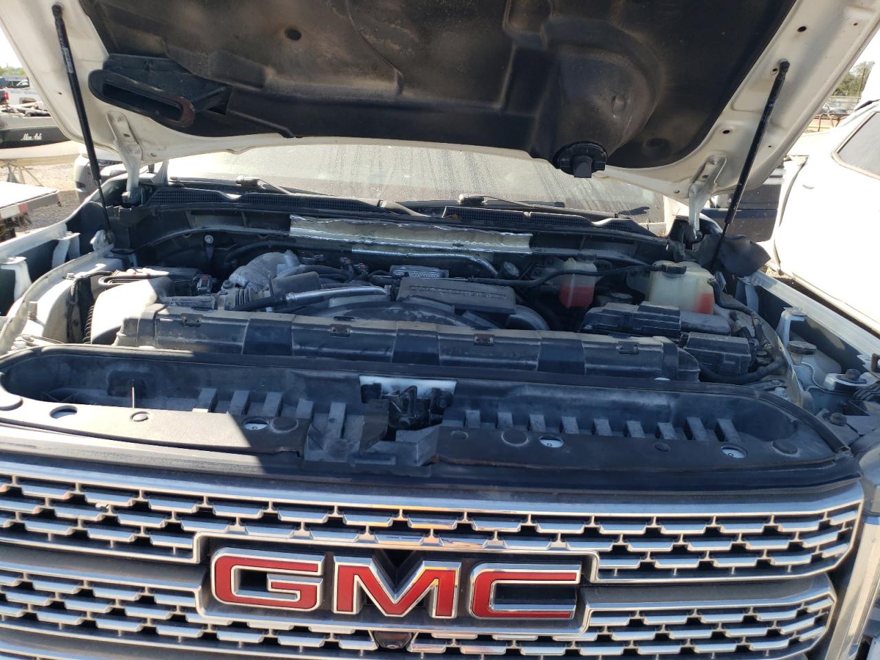 1GT49REY2LF188032 2020 GMC Sierra K2500 Denali