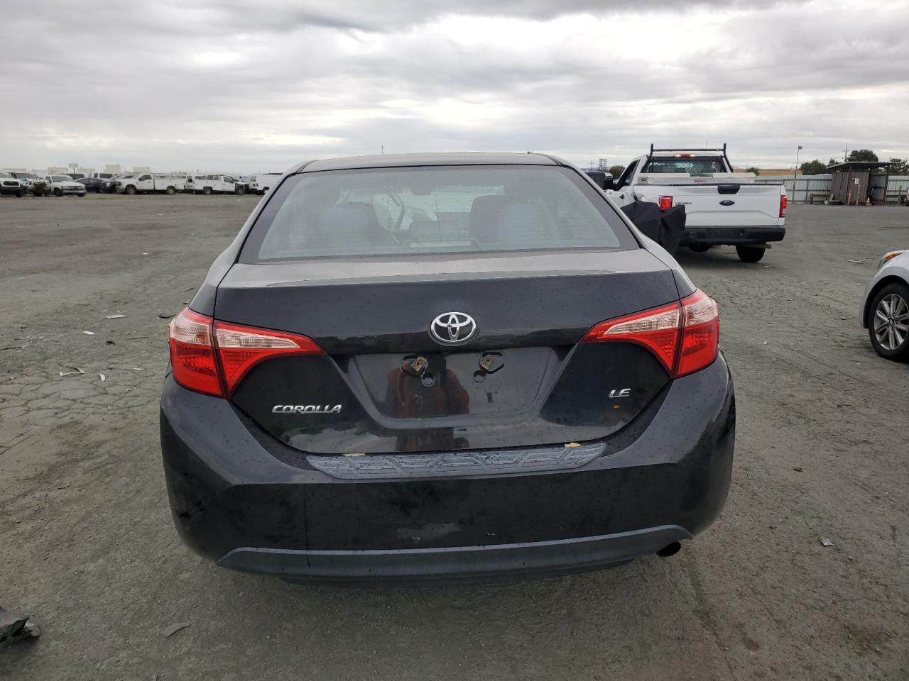 2018 Toyota Corolla L VIN: 2T1BURHE7JC098114 Lot: 76303584