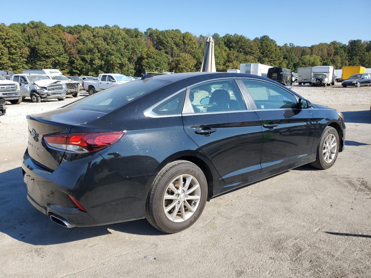 2019 Hyundai Sonata - Image 3
