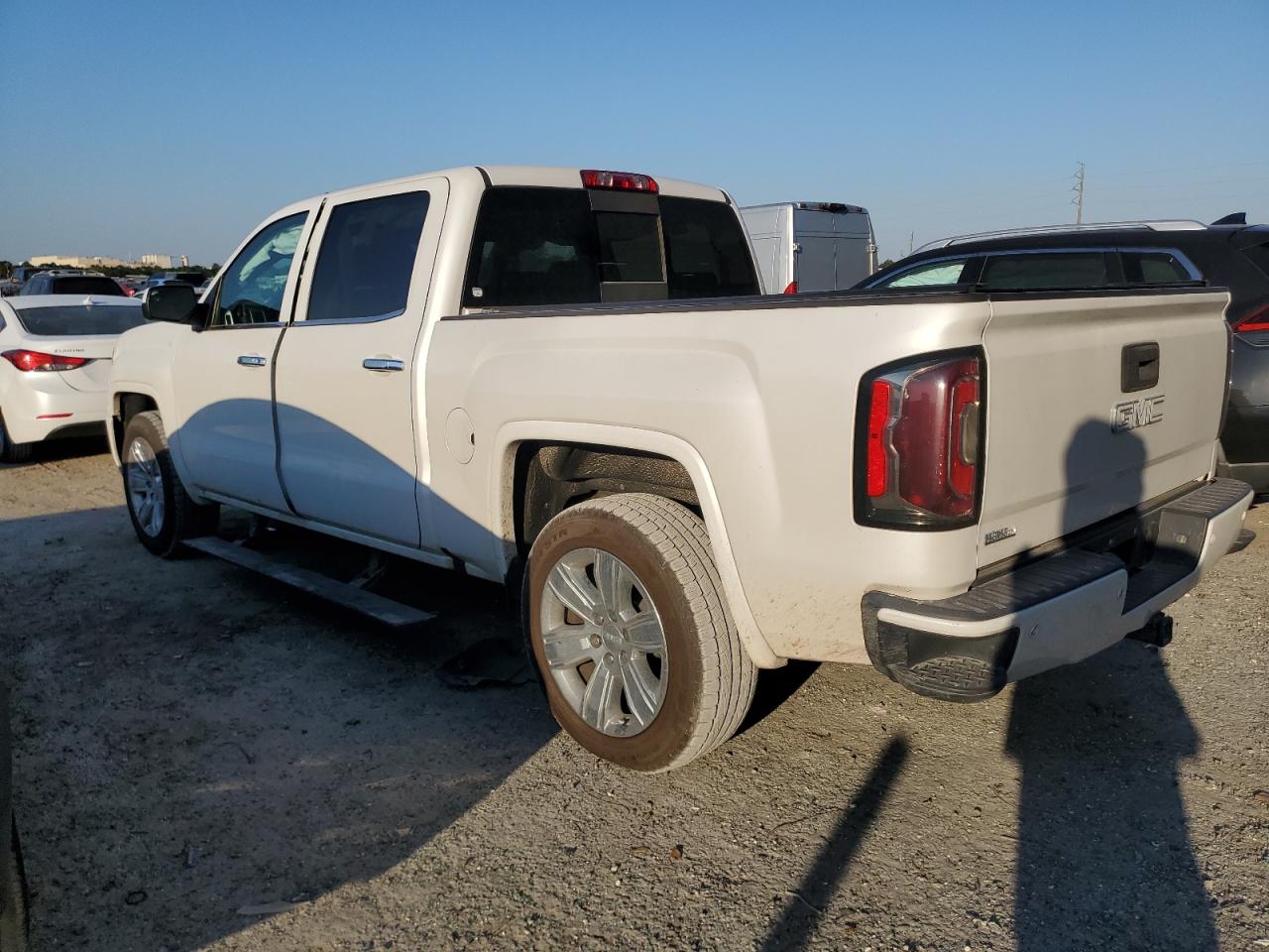 2017 GMC Sierra C1500 Slt VIN: 3GTP1NEC2HG332492 Lot: 77649174