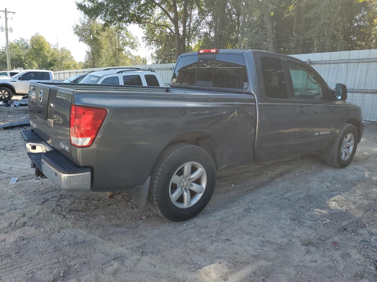 2008 Nissan Titan - Image 3