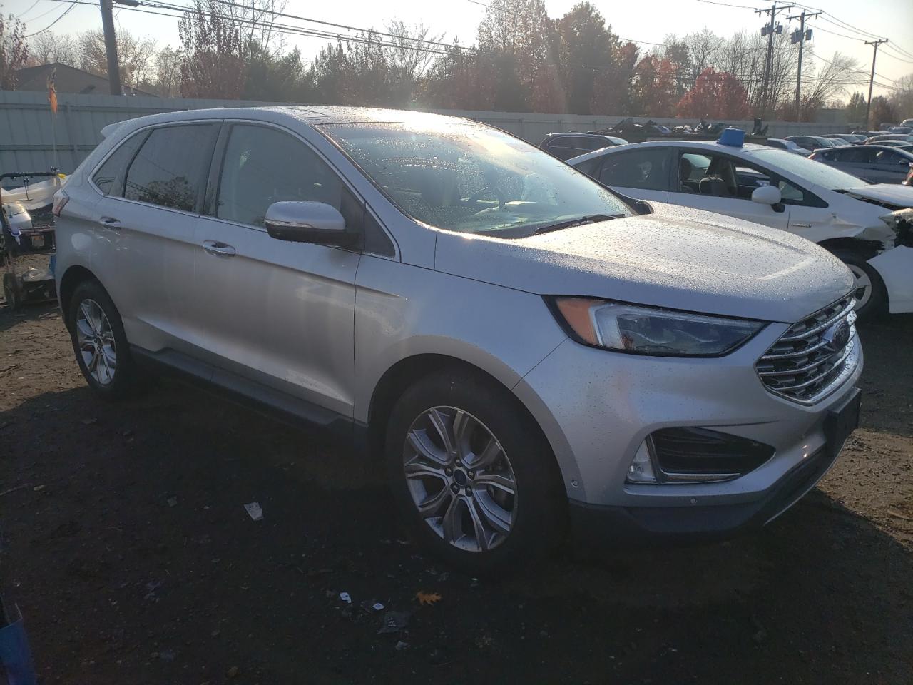 2019 Ford Edge - Image 4