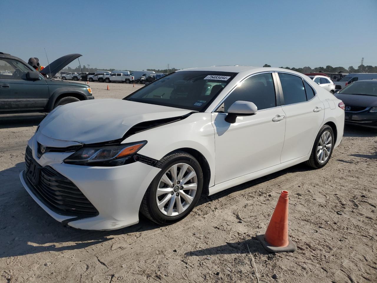 4T1B11HK4JU113103 2018 TOYOTA CAMRY - Image 1