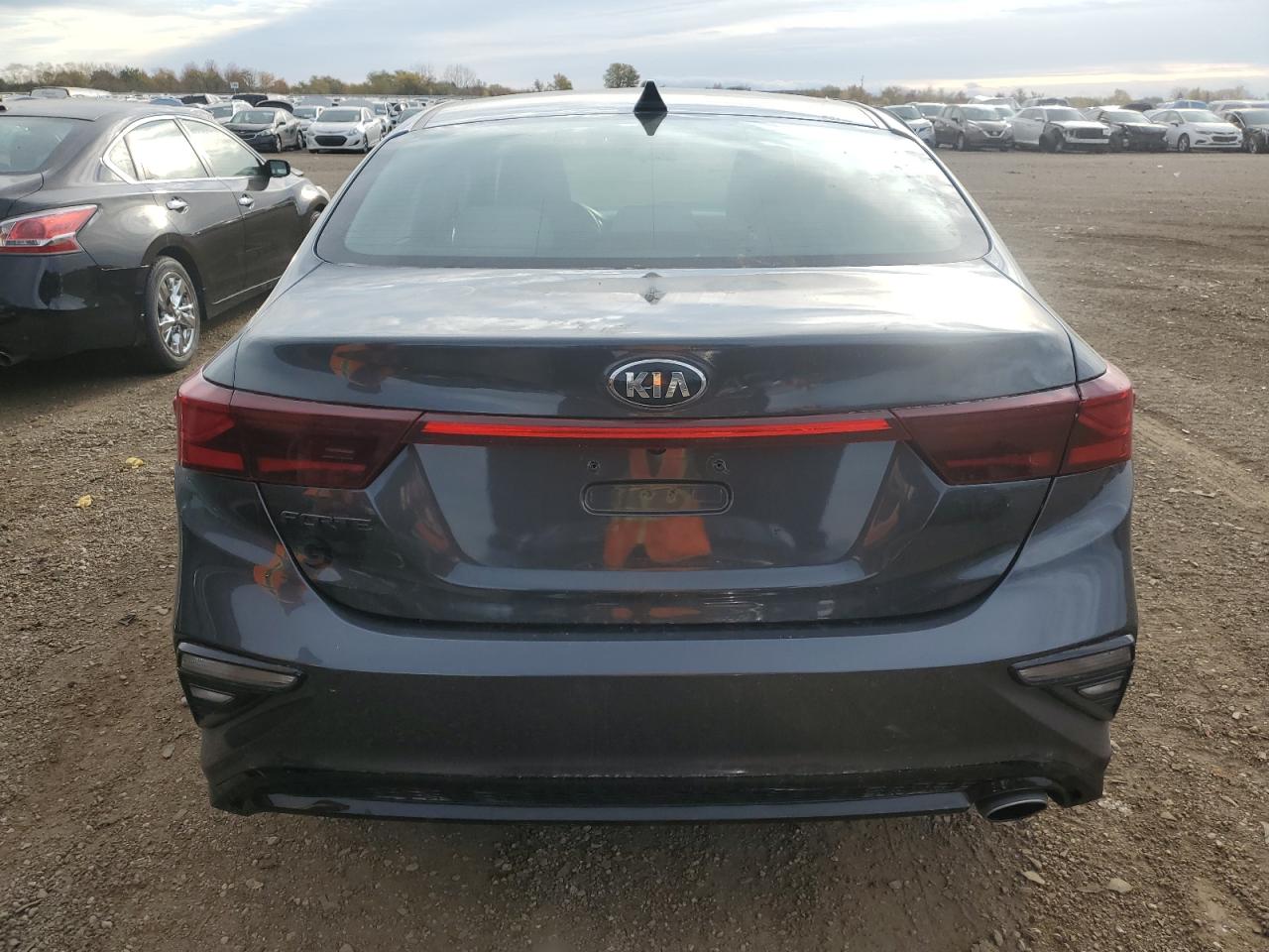 3KPF24AD0KE094632 2019 Kia Forte Fe