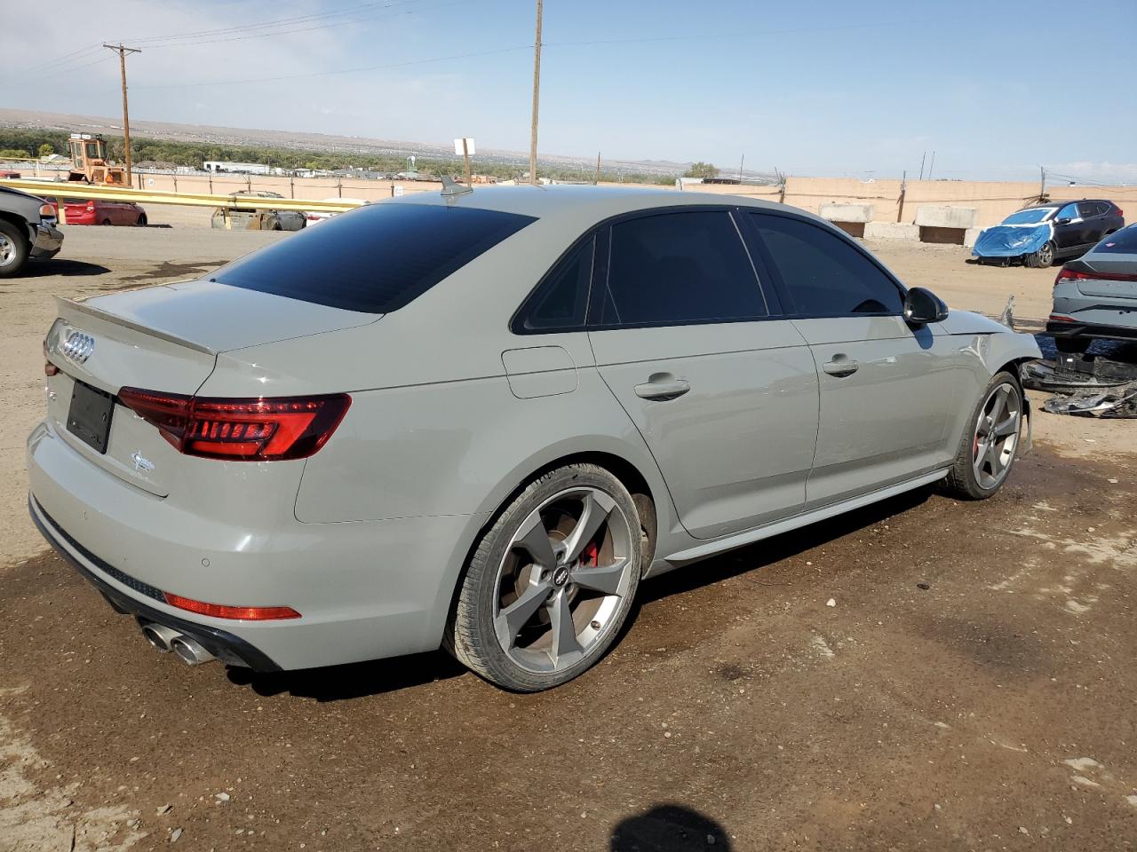 WAUB4AF48KA033657 2019 Audi S4 Premium Plus