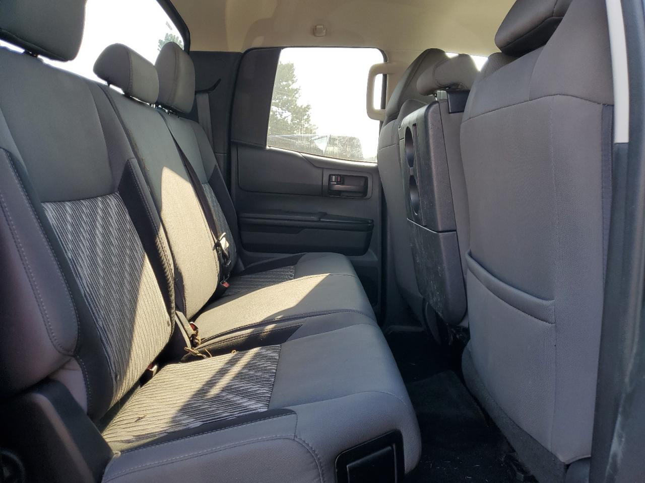 2019 Toyota Tundra Double Cab Sr VIN: 5TFUM5F17KX083357 Lot: 75009064