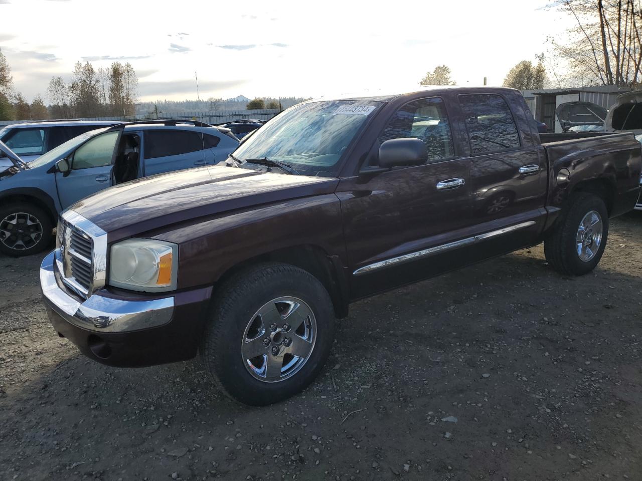 2005 Dodge Dakota Quad Laramie VIN: 1D7HW58NX5S248188 Lot: 75443734