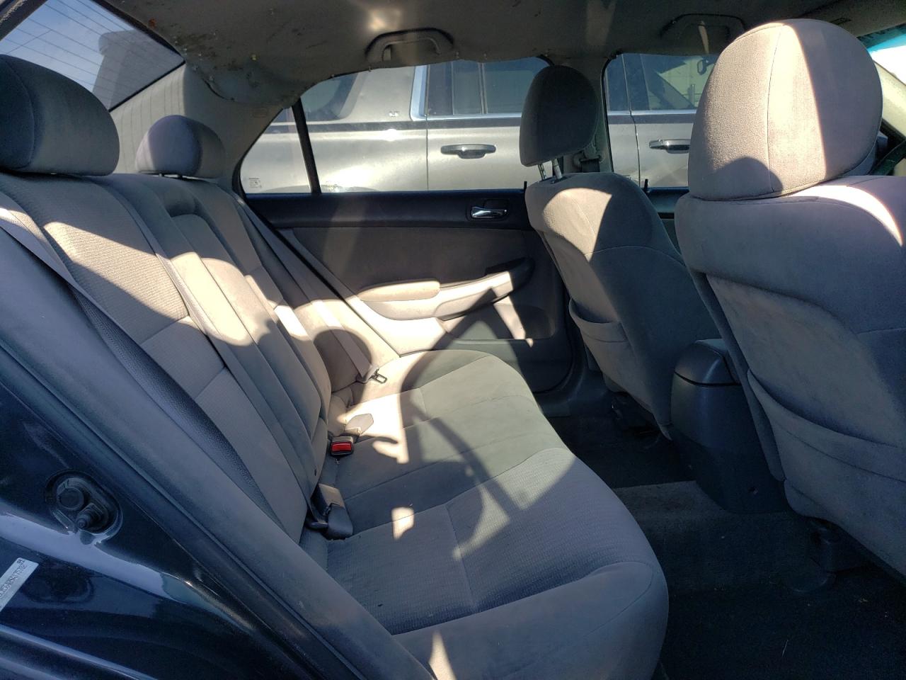 2005 Honda Accord Lx VIN: 1HGCM56425A175782 Lot: 75292254