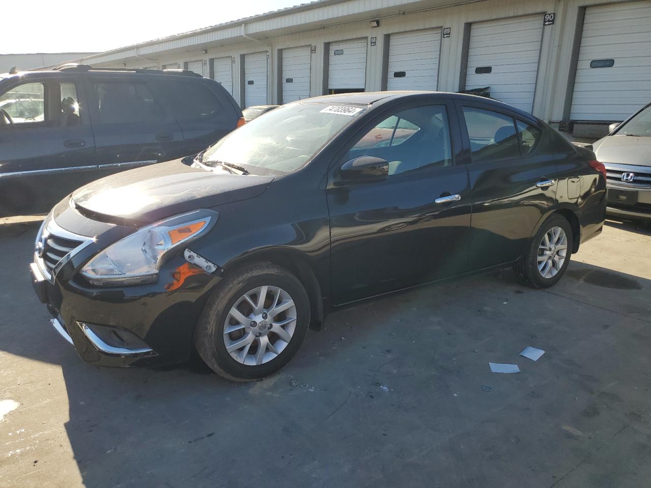 2017 NISSAN VERSA