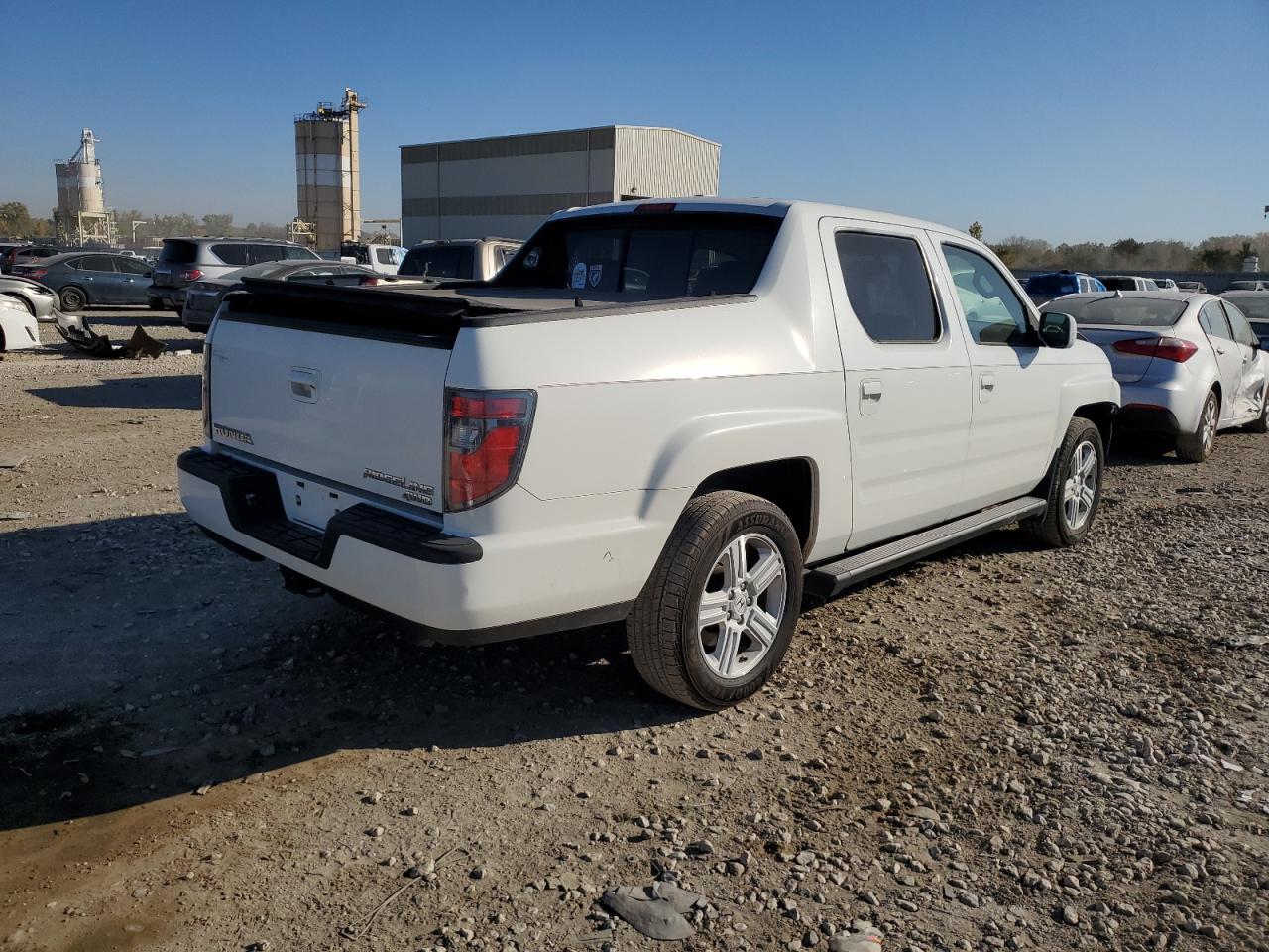 VIN 5FPYK1F59EB001735 2014 HONDA RIDGELINE no.3