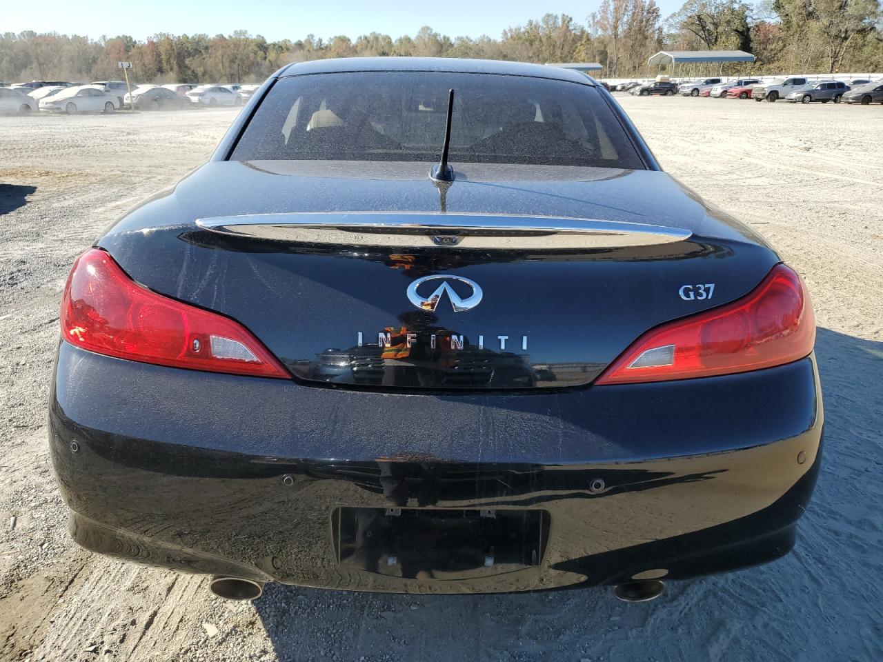 2011 Infiniti G37 Base VIN: JN1CV6FE3BM953062 Lot: 77324024