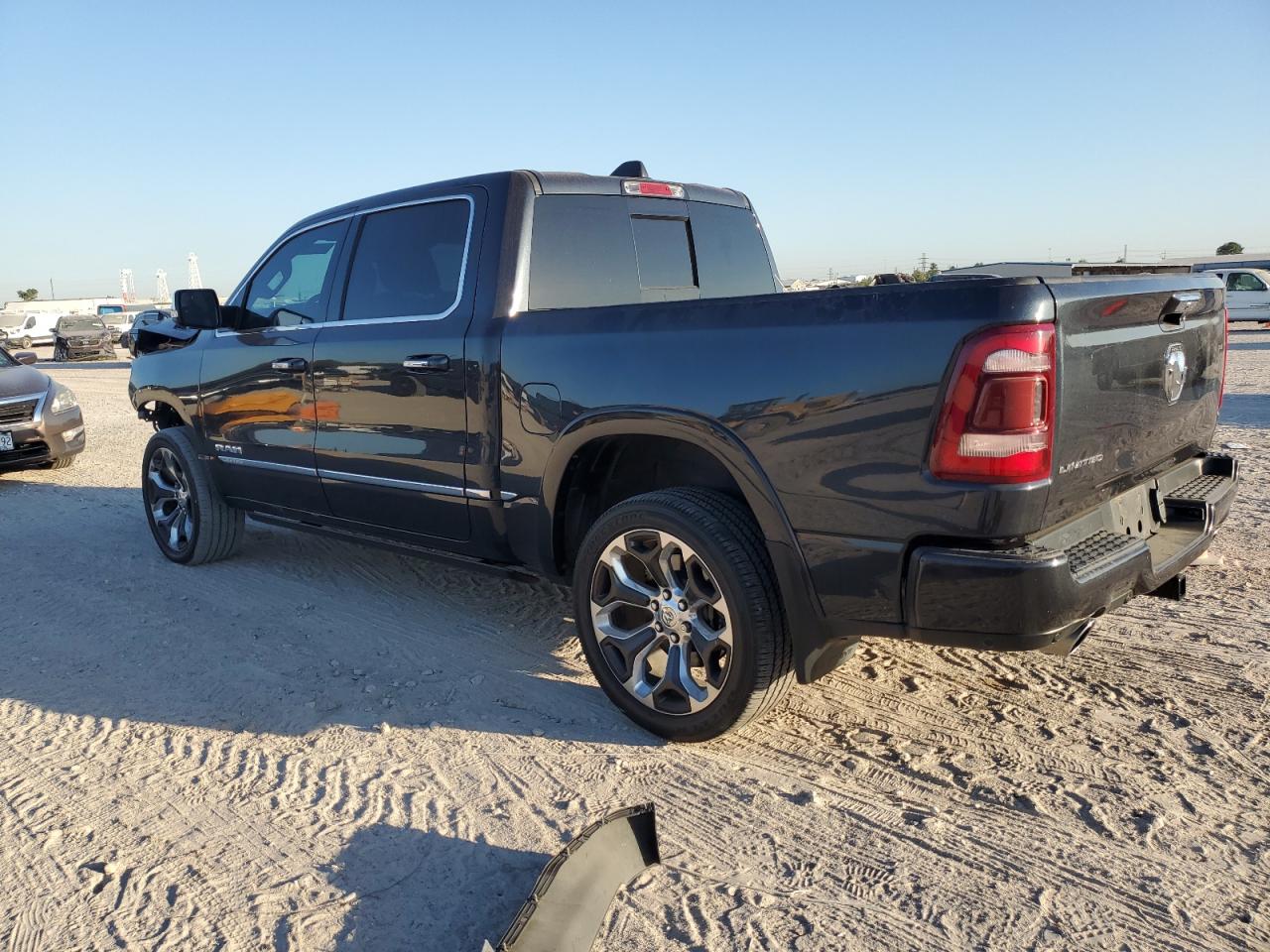 1C6RREHT9KN769893 2019 Ram 1500 Limited