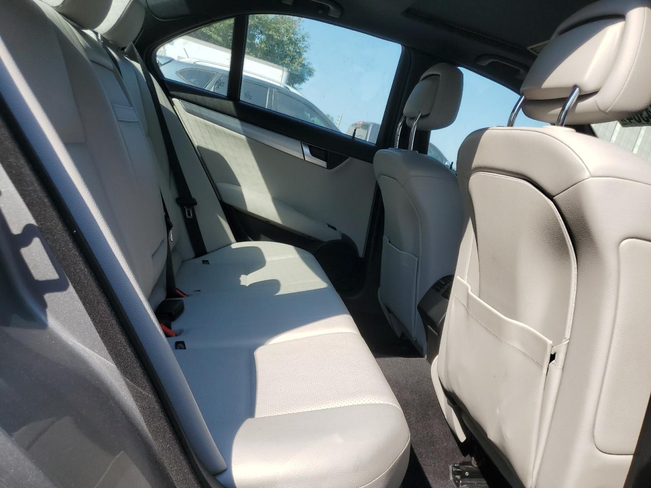 2014 Mercedes-Benz C 250 VIN: WDDGF4HB9EA916273 Lot: 75454364