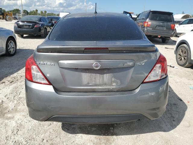  NISSAN VERSA 2019 Gray