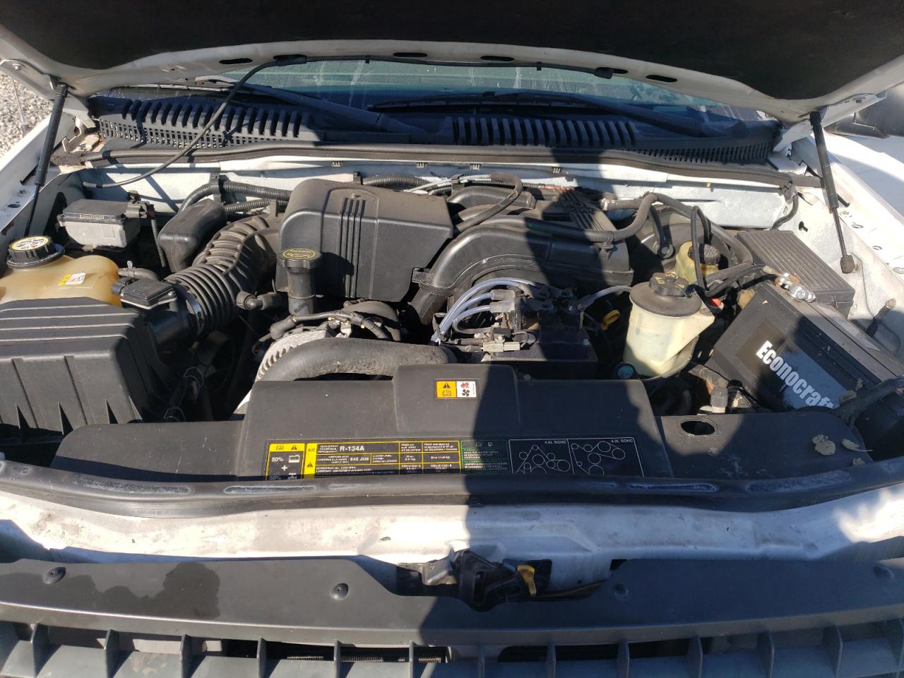 2002 Ford Explorer - Image 12