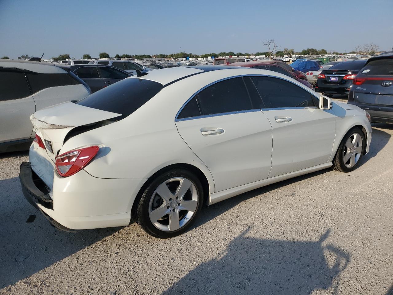 VIN WDDSJ4EB4FN176526 2015 MERCEDES-BENZ CLA-CLASS no.3