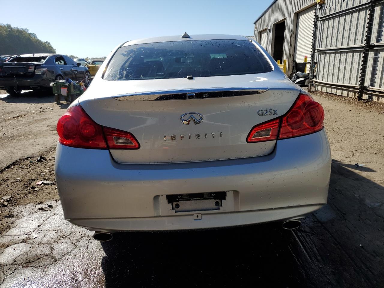 JN1DV6AR6BM651635 2011 Infiniti G25