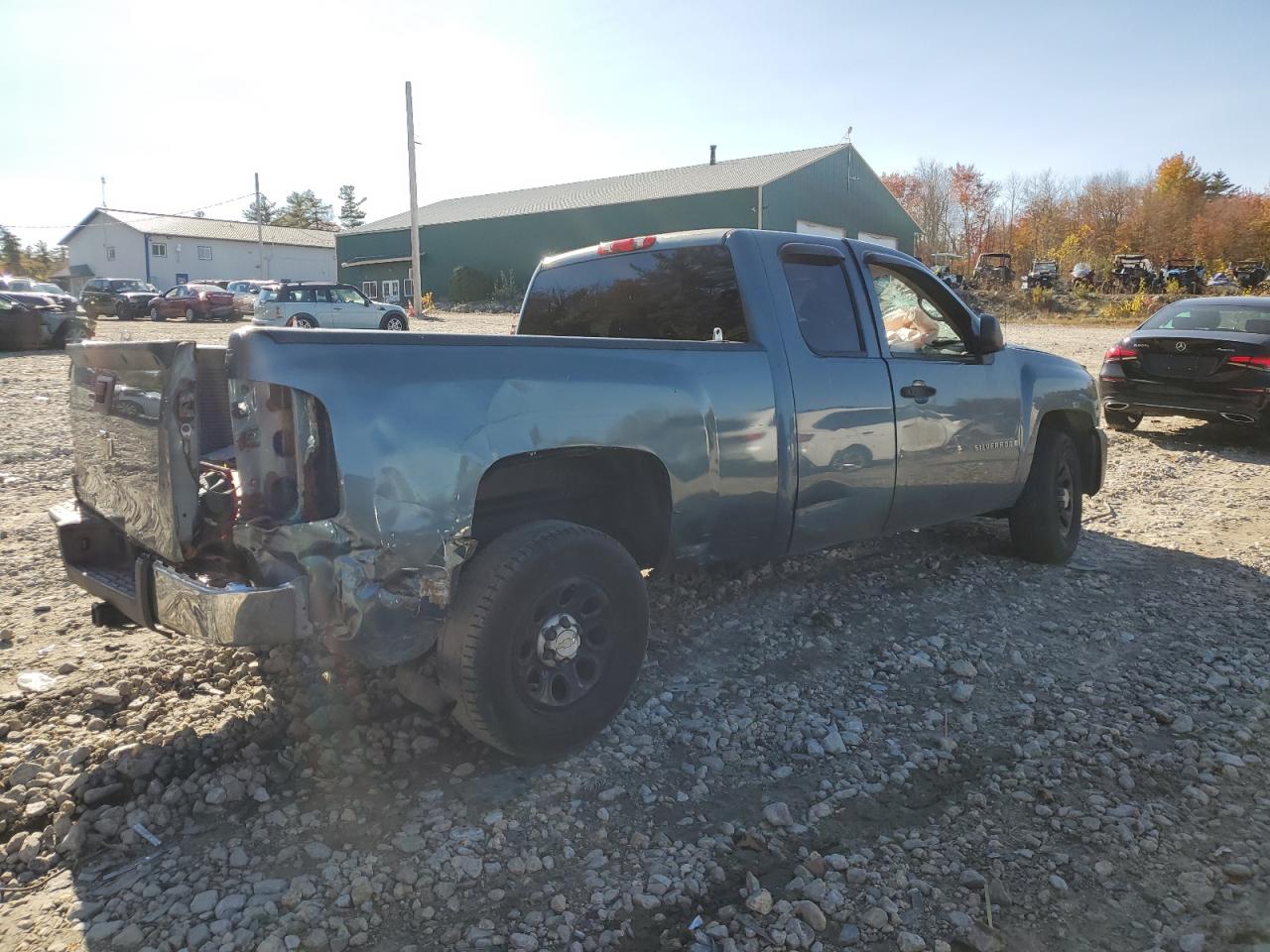 2007 Chevrolet Silverado - Image 3