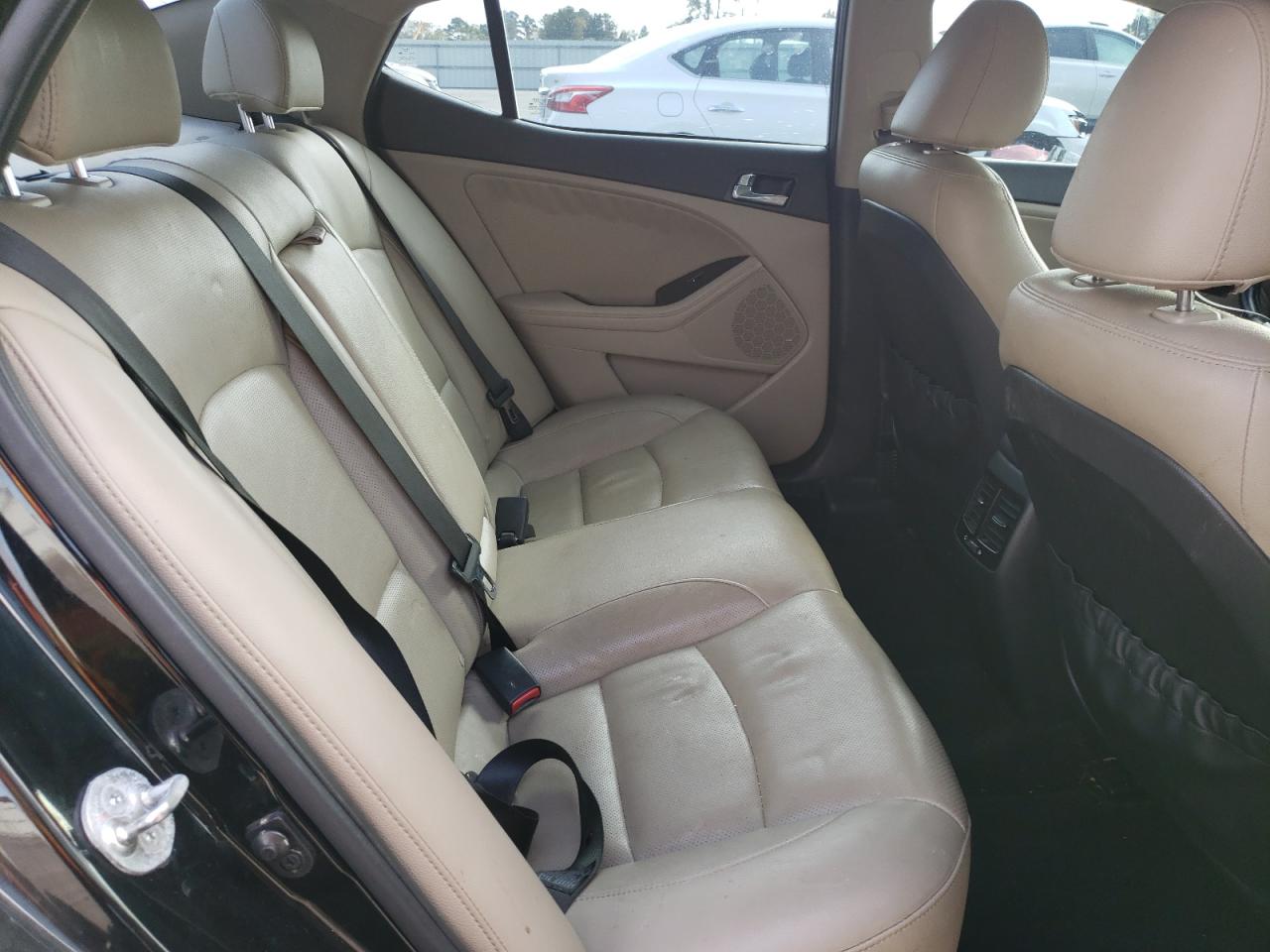 2014 Kia Optima - Image 11