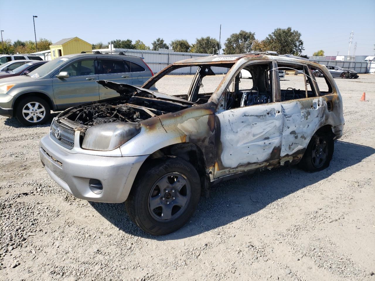2005 Toyota Rav4 for Sale in Sacramento, CA - Burn
