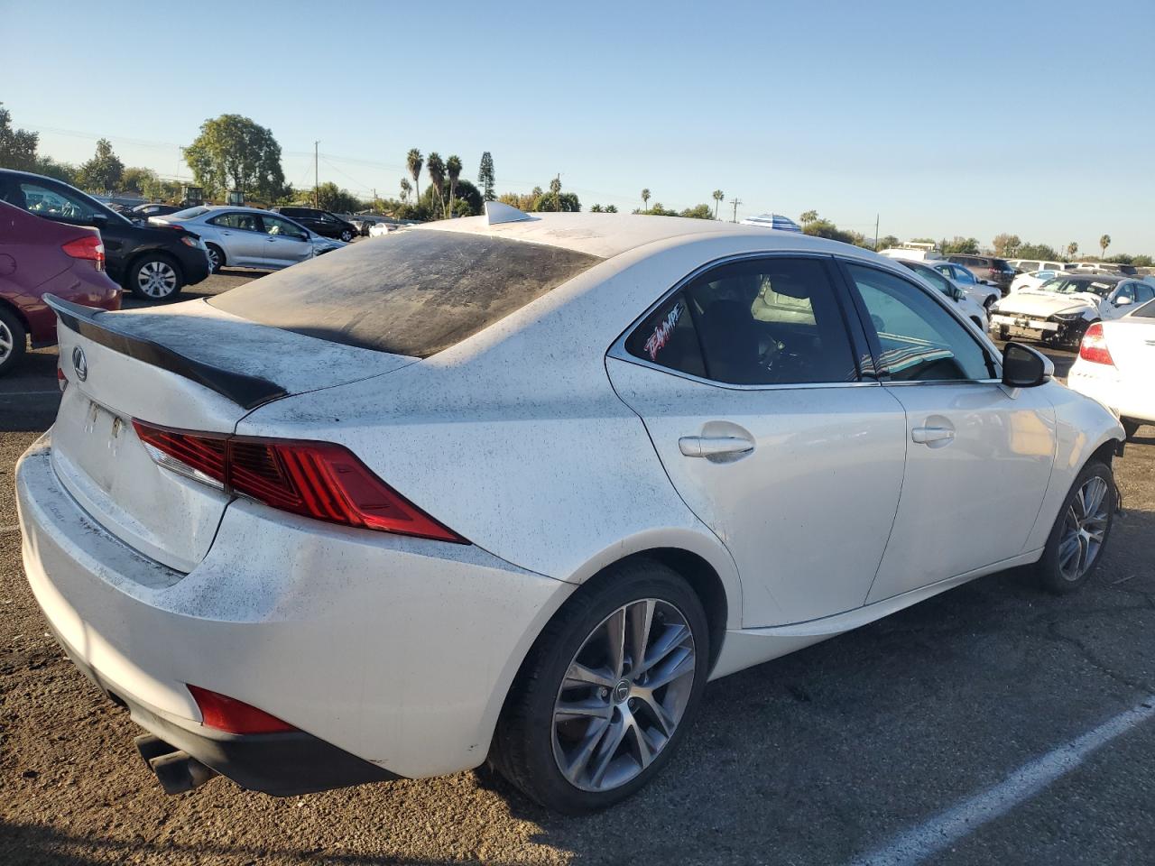 VIN JTHBA1D25K5084201 2019 LEXUS IS no.3