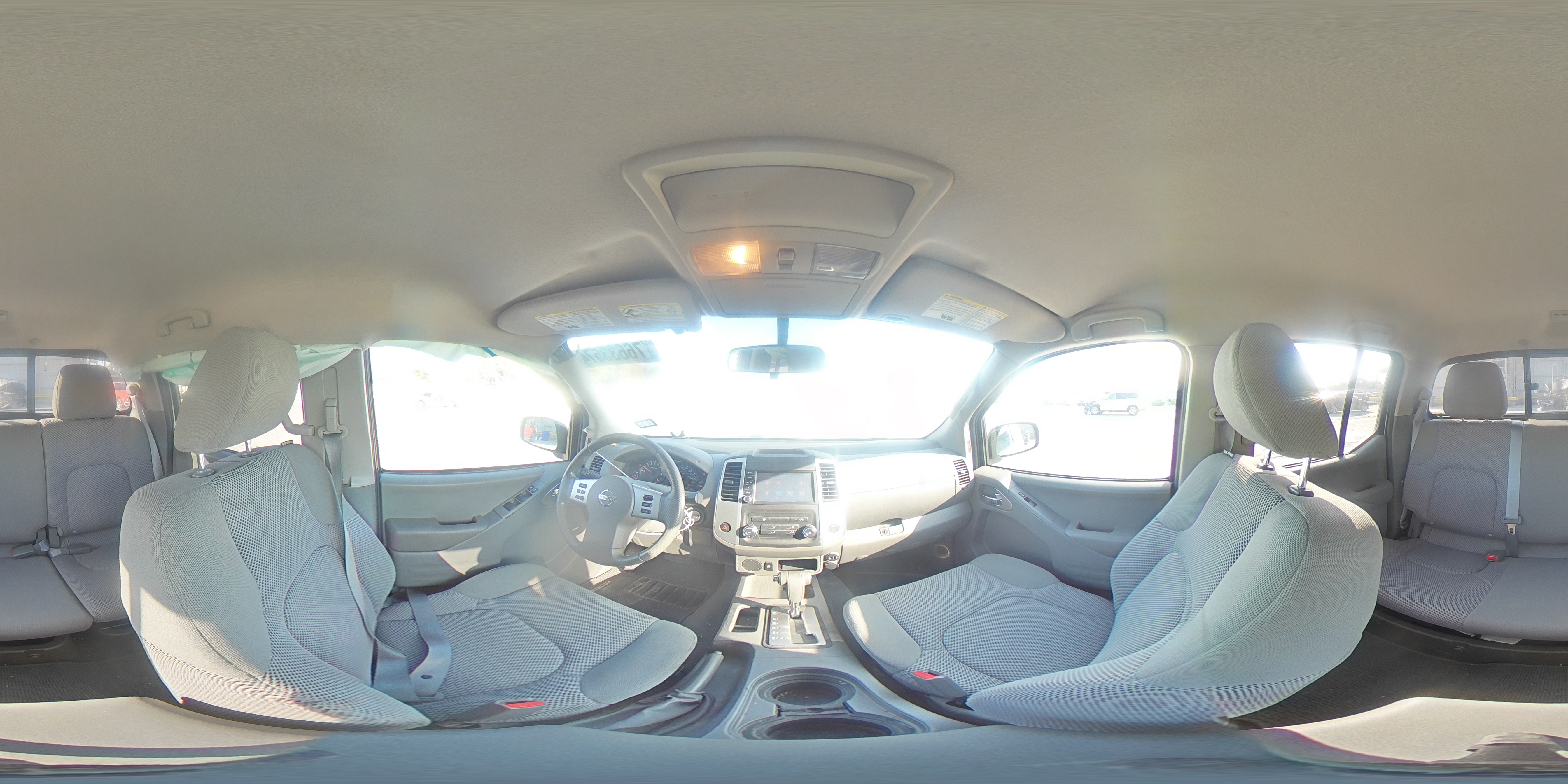 2019 Nissan Navara (Frontier) - Image 13