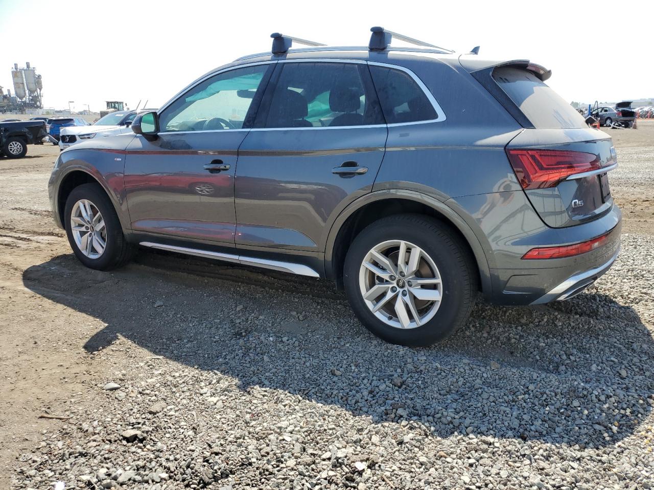 WA1GAAFY3P2017138 2023 AUDI Q5 - Image 2