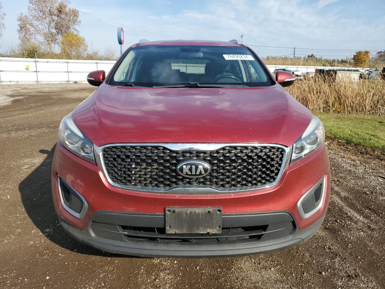 VIN 5XYPG4A38HG255737 2017 KIA SORENTO no.5