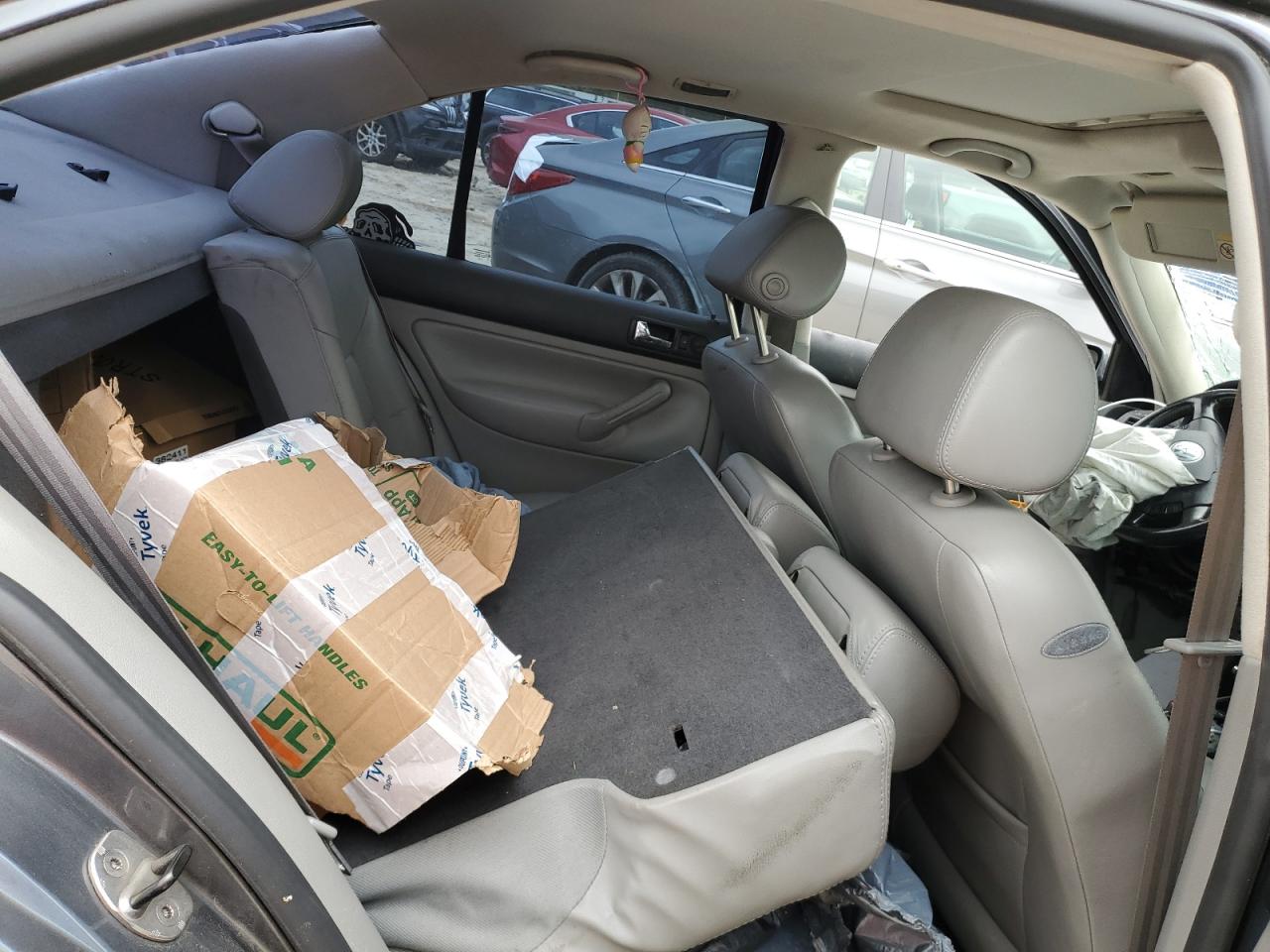 2003 Volkswagen Jetta Gls VIN: 3VWSE69M63M165181 Lot: 74327474