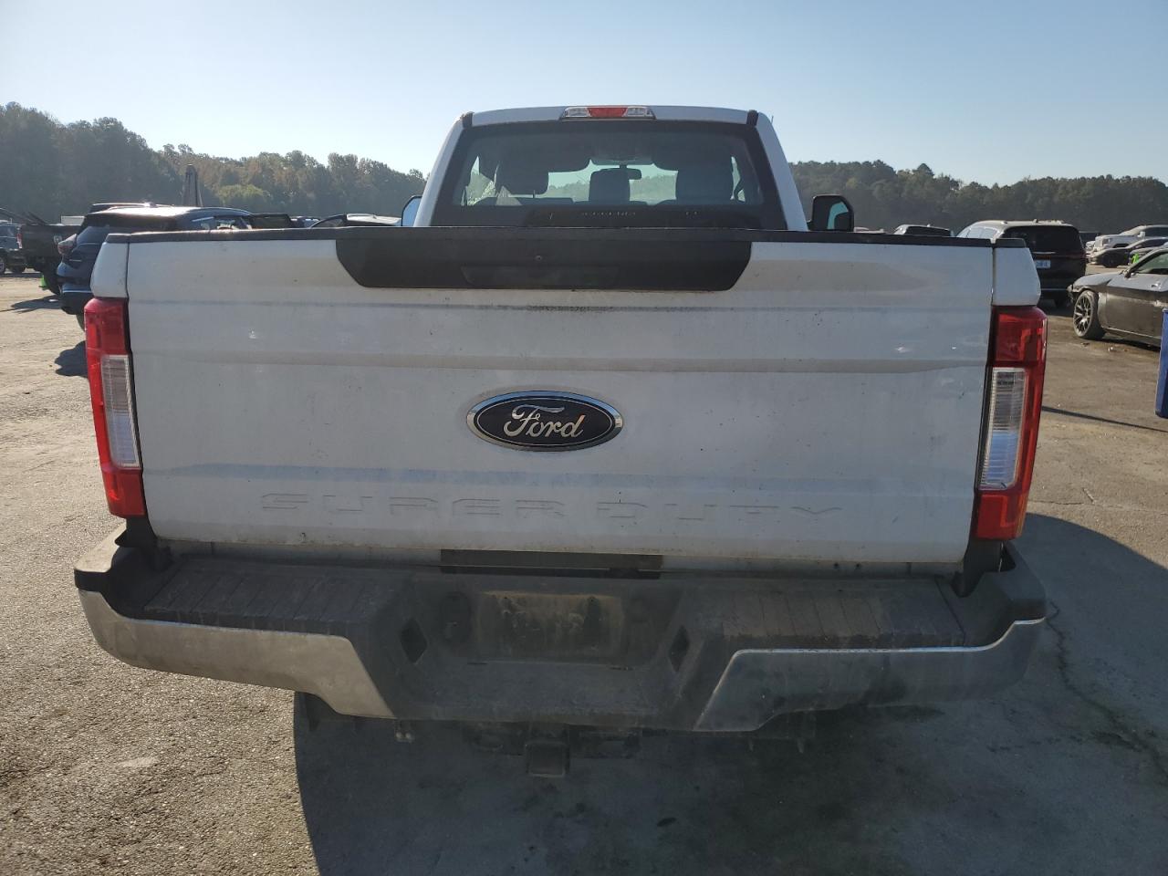 2019 Ford F250 Super Duty VIN: 1FTBF2A67KED65996 Lot: 77324594