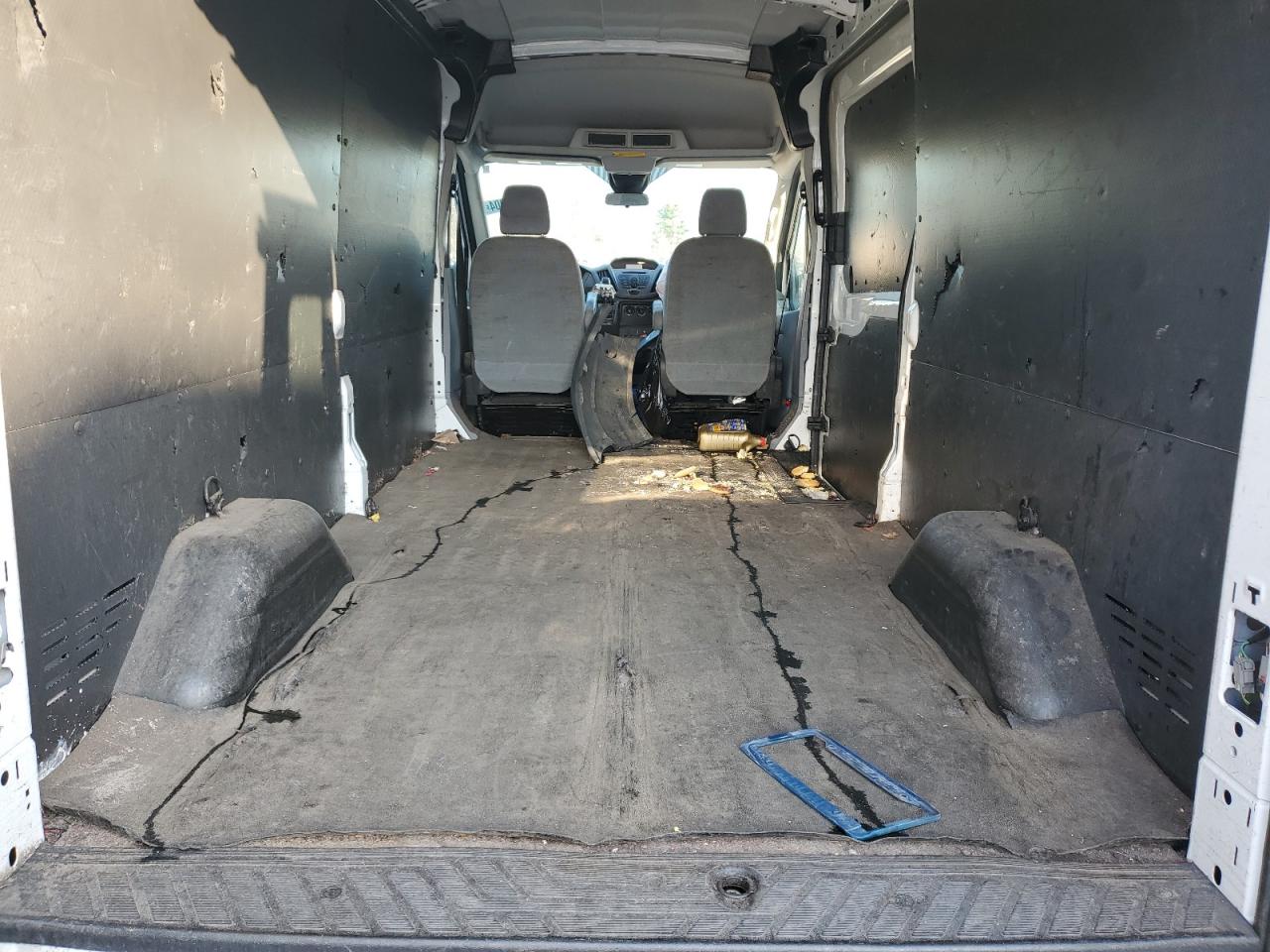 2015 Ford Transit - Image 10