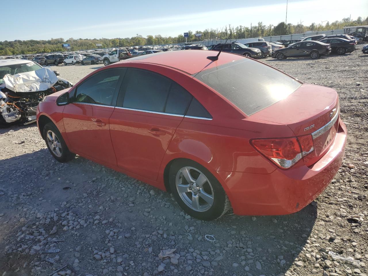 VIN 1G1PC5SB8E7145411 2014 CHEVROLET CRUZE no.2