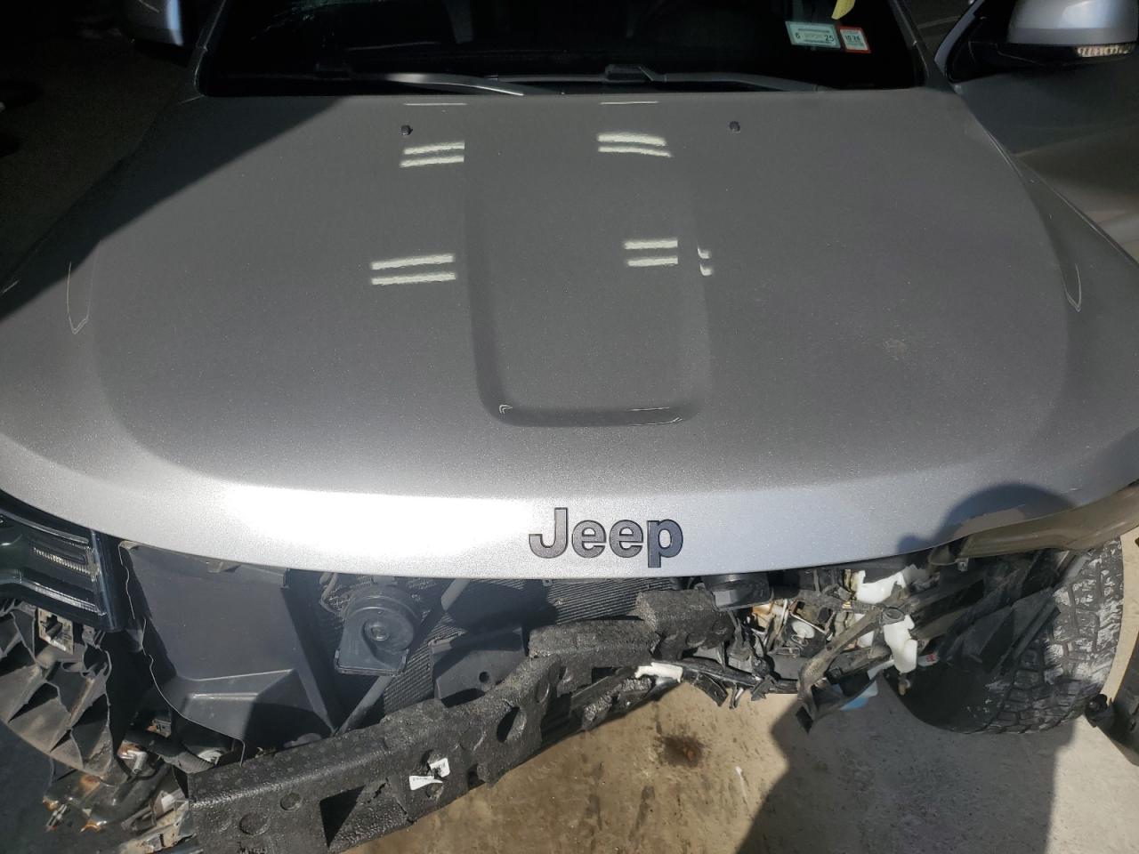 1C4RJFCGXJC436337 2018 Jeep Grand Cherokee Overland