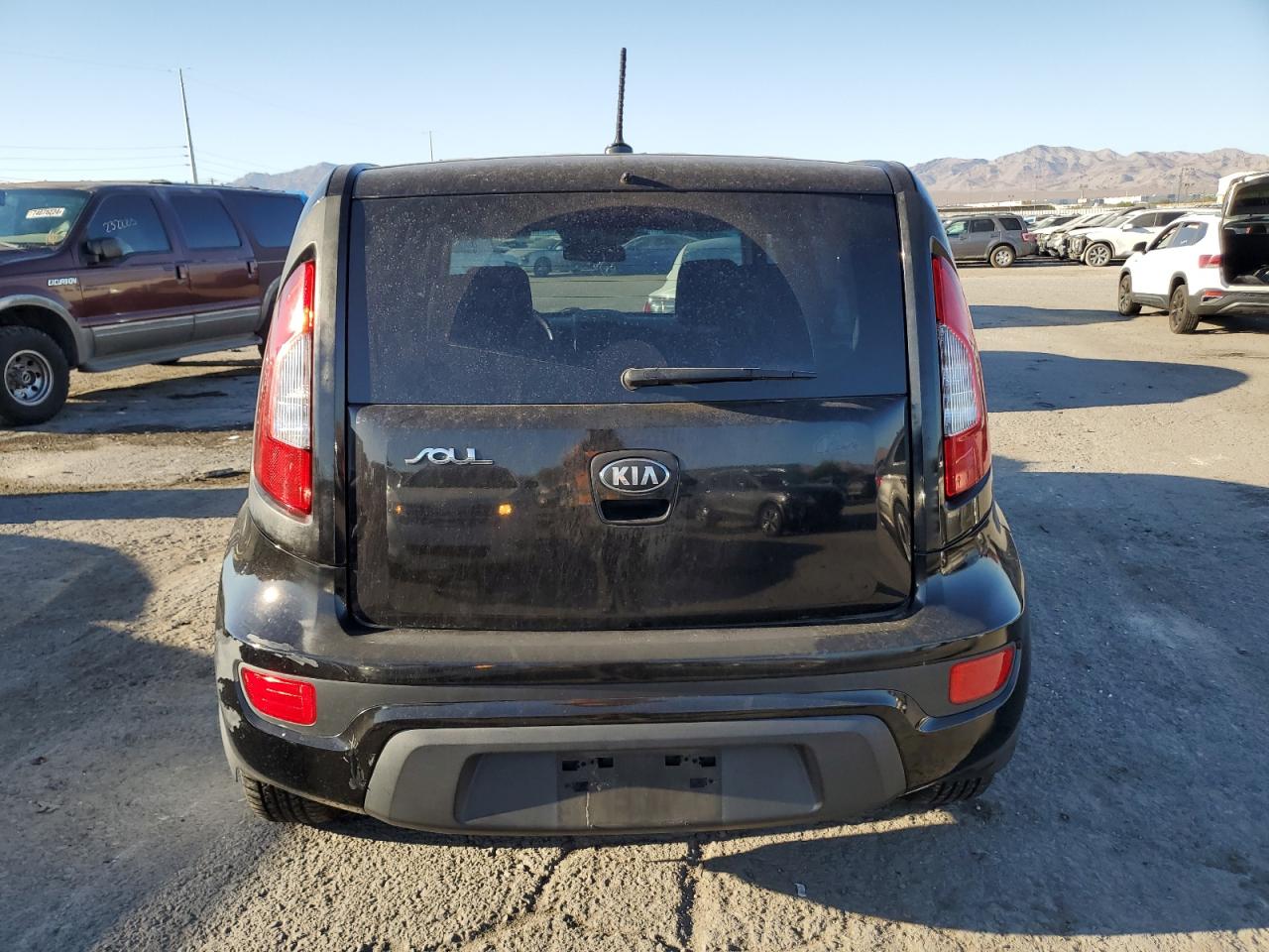 2013 Kia Soul VIN: KNDJT2A56D7566355 Lot: 73502474