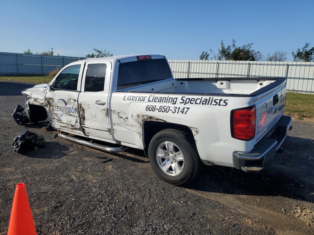 2019 Chevrolet Silverado - Image 2