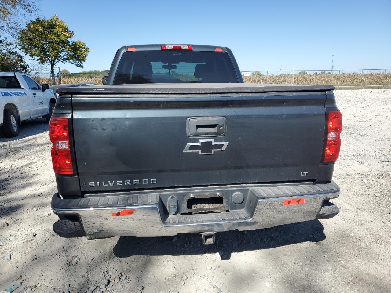 2GCVKREC2J1110206 2018 Chevrolet Silverado K1500 Lt