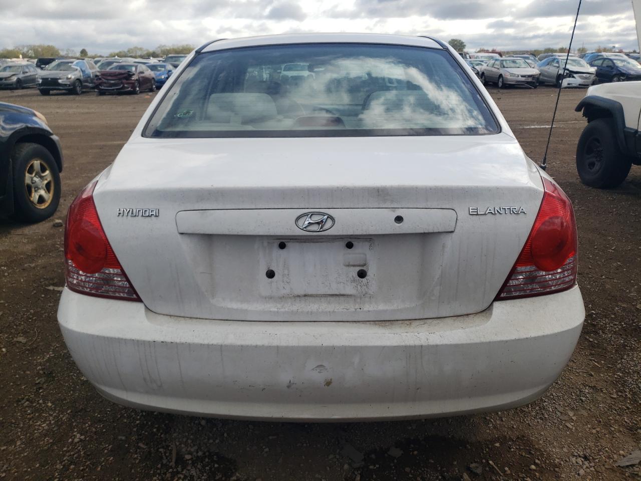 2004 Hyundai Elantra Gls VIN: KMHDN46D84U762717 Lot: 75563664