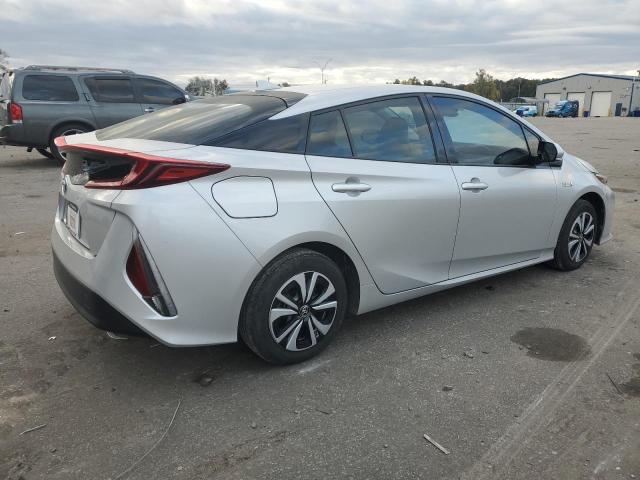  TOYOTA PRIUS 2017 Silver