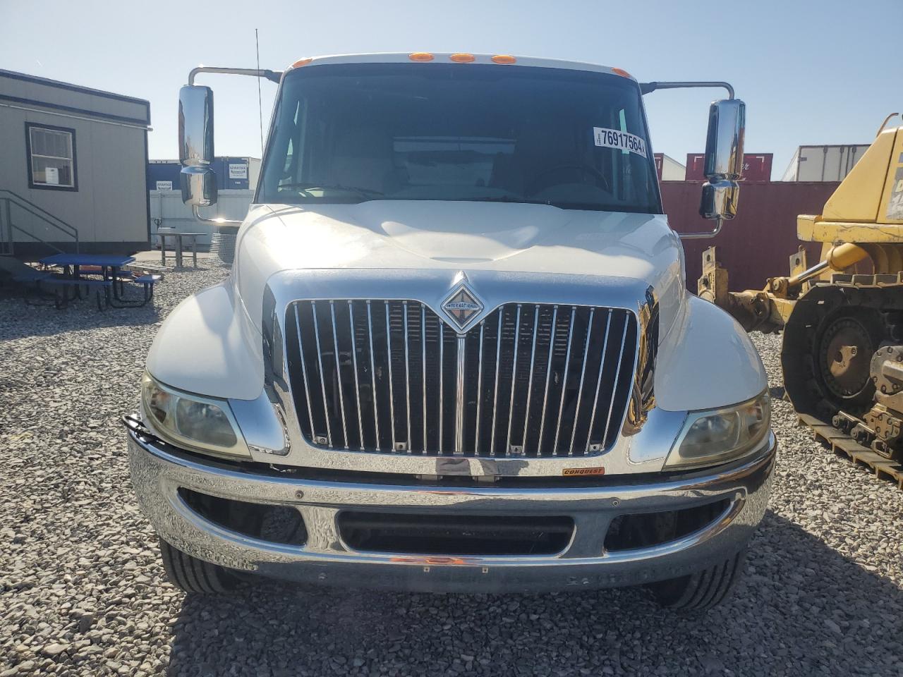 2008 International 4000 VIN: UTR06247 Lot: 76917564