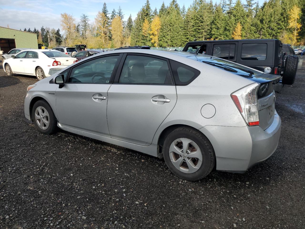 2010 Toyota Prius - Image 2