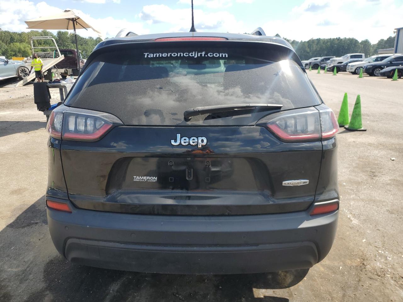 2020 Jeep Cherokee Latitude Plus VIN: 1C4PJLLB1LD632111 Lot: 74216644