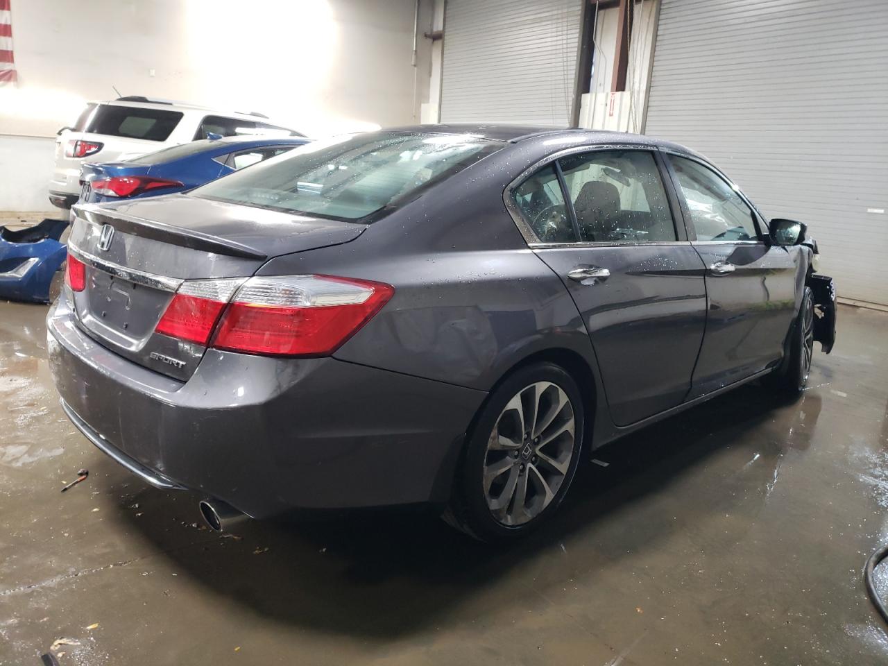 1HGCR2F57EA304642 2014 Honda Accord Sport