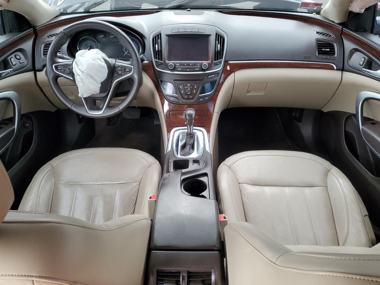 2017 Buick Regal - Image 8