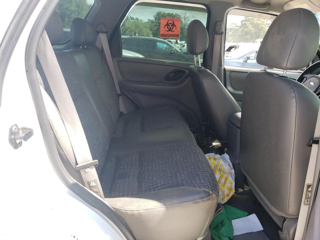 2002 Ford Escape - Image 11